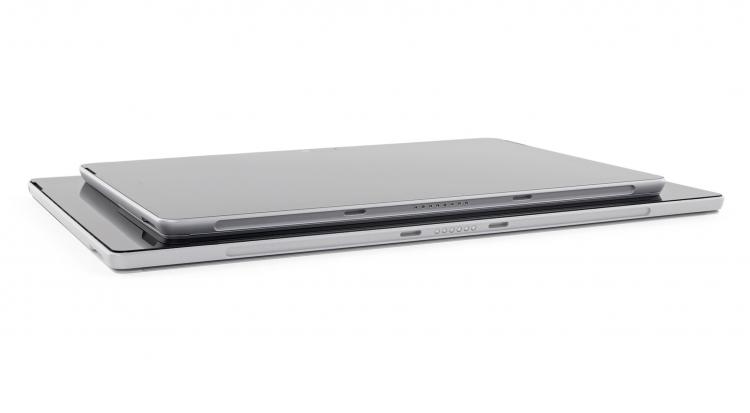 Surface Go khó sửa do toàn bộ linh kiện bắn lên bo, không nâng cấp được gì, 1/10 điểm